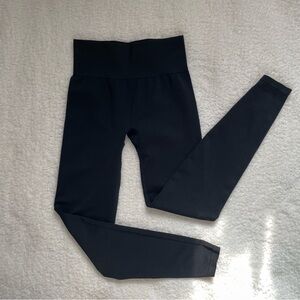 VS PINK black seamless leggings